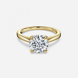 Round Cut Diamond Engagement Ring