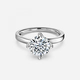 Round Cut Diamond Solitaire Engagement Ring