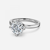 Round Cut Diamond Solitaire Engagement Ring