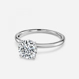 Round Cut Engagement Ring