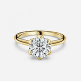 Round Cut Diamond Engagement Ring