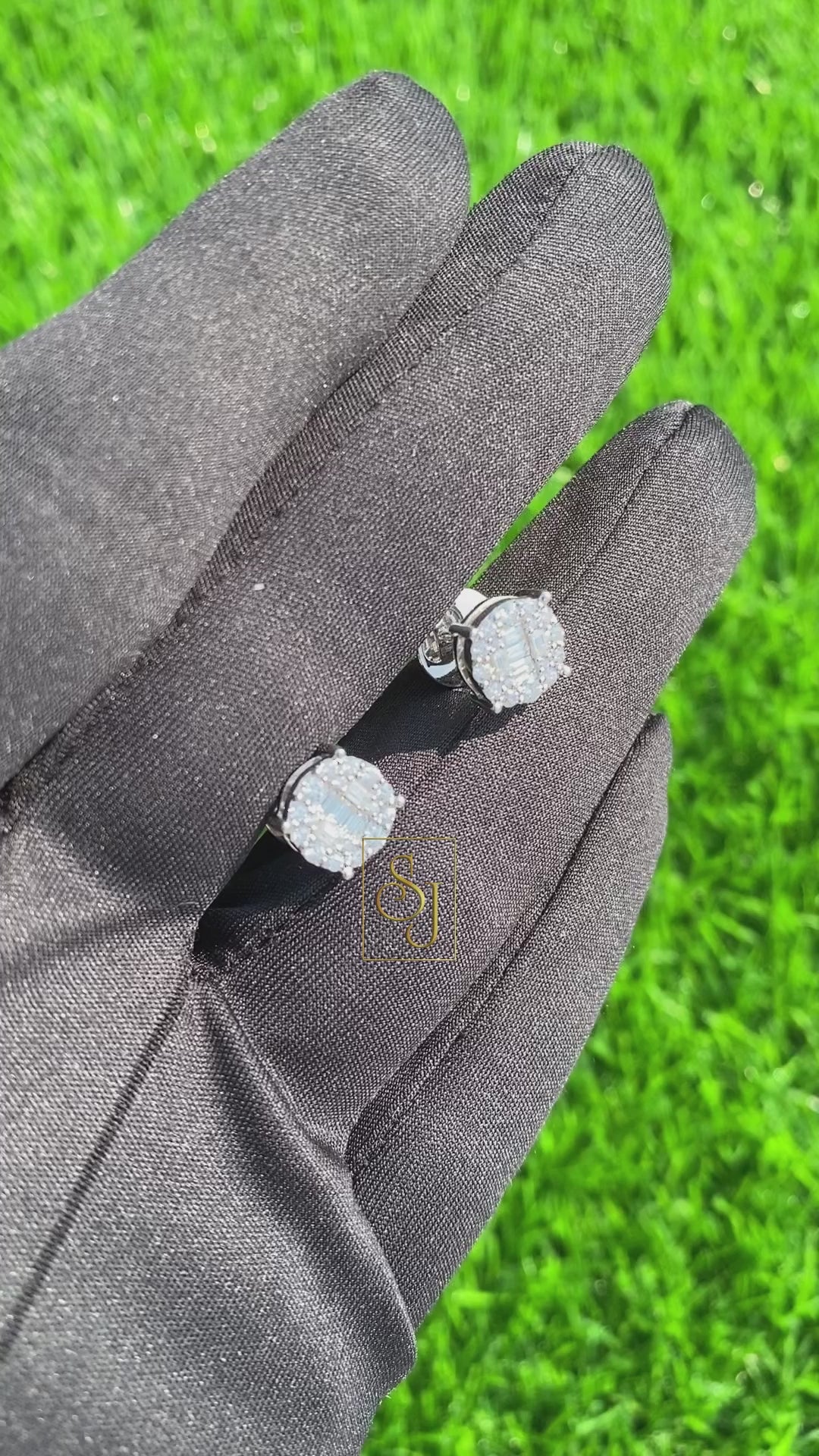 VVS Natural Baggguette Diamond Cluster Earrings  for Women